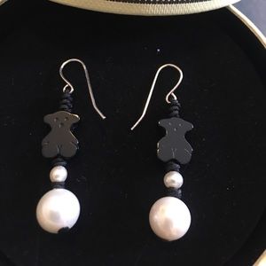 Tous onyx and pearl hook silver earrings